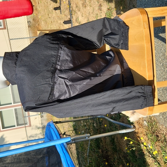 Nike unisex winter jacket Color Black size M - Picture 6 of 10